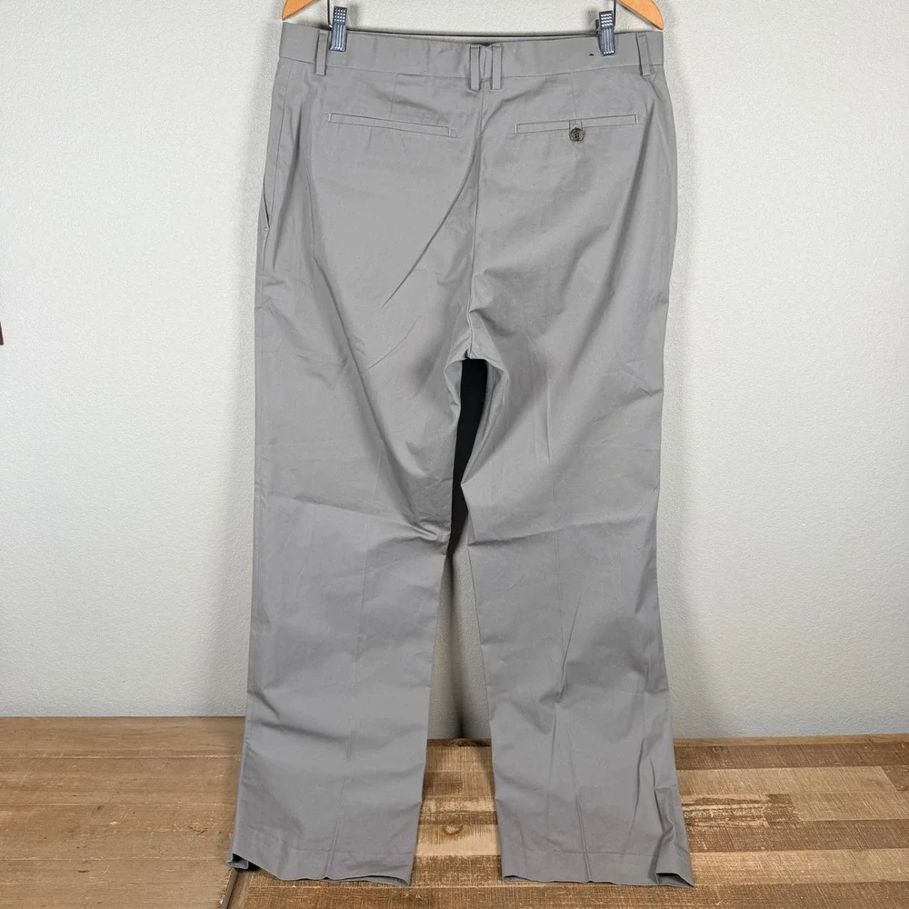 Banana Republic Modern Fit Chino Pants Mens Actual 36x35 Gray Cotton Straight